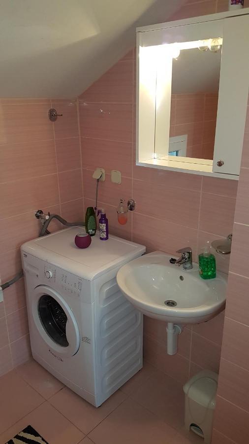 מילנה Apartman Vojaline מראה חיצוני תמונה